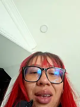 Snapshot of Kata_Bigboobs chatting on 02.14.25 Kata Bigboobs online show from 02.14.25