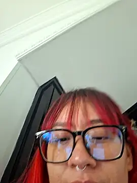 Snapshot of Kata_Bigboobs chatting on 03.17.25 Kata Bigboobs online show from 03.17.25