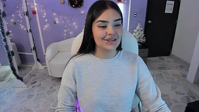 martinasaez online show from 01.08.25