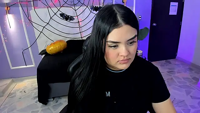 martinasaez online show from 10.29.25