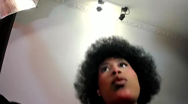 Apotheosis01 online show from 01.02.25