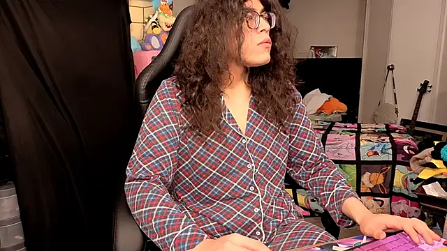 ShinyCherub online show from 11.30.25