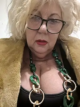 Merilulla online show from 11.26.25