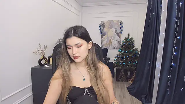 AnneTLi online show from 12.21.25