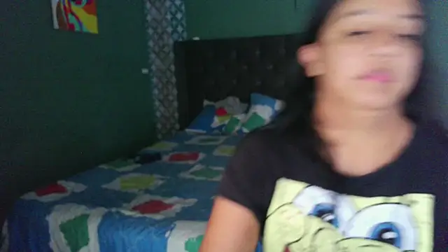 almaswan1 online show from 10.21.25