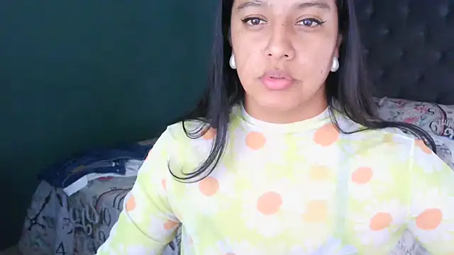 almaswan1 online show from 11.25.25