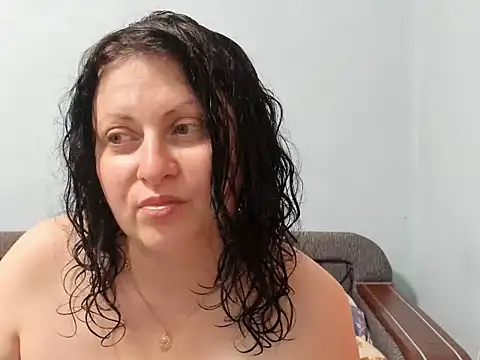 Lillian2 online show from 12.27.24