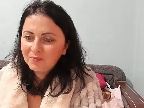 Lillian2 online show from 01.03.25