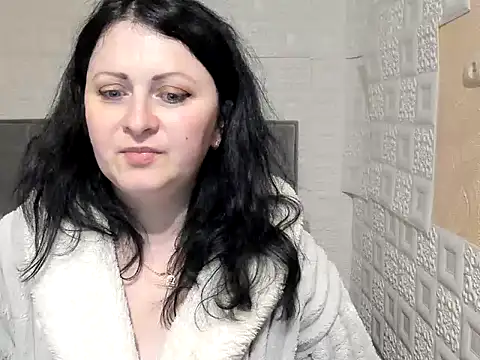 Lillian2 online show from 03.02.25