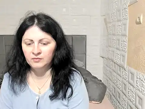 Lillian2 online show from 03.16.25