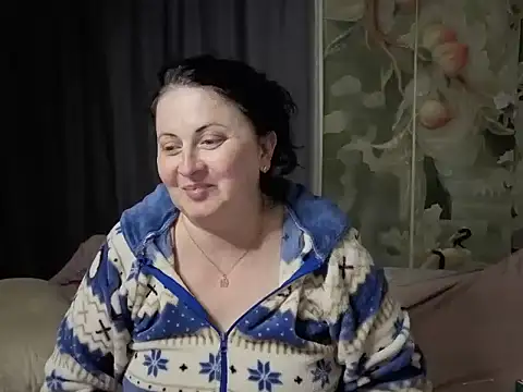 Snapshot of Lillian2 chatting on 07.12.26 Lillian2 online show from 07.12.26