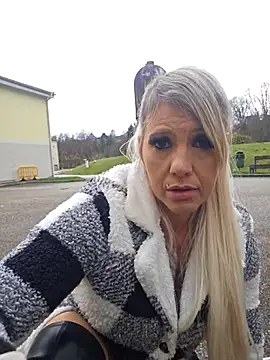 Sexy Sparkling  online show from 11.11.25