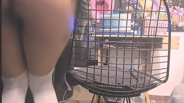 MYFAVOURITESTRAGER online show from 01.03.25