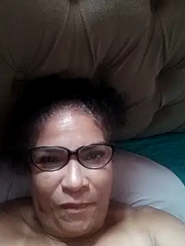 Delicy1 online show from 10.18.25