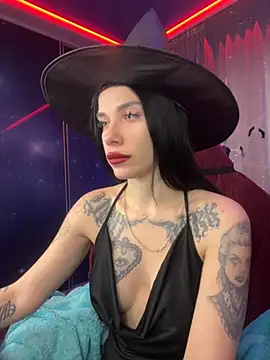 Queen of pain online show from 10.31.25