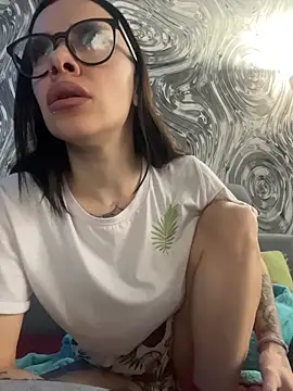 Queen of pain online show from 03.18.26