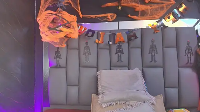  MiaBrown  online show from 11.01.25