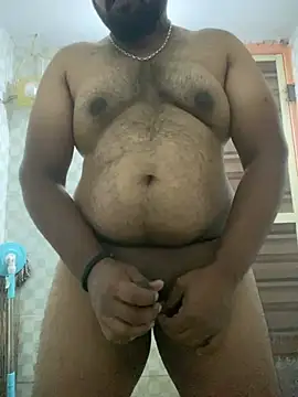 Snapshot of Honeydick7 chatting on 02.02.25 Honeydick7 online show from 02.02.25