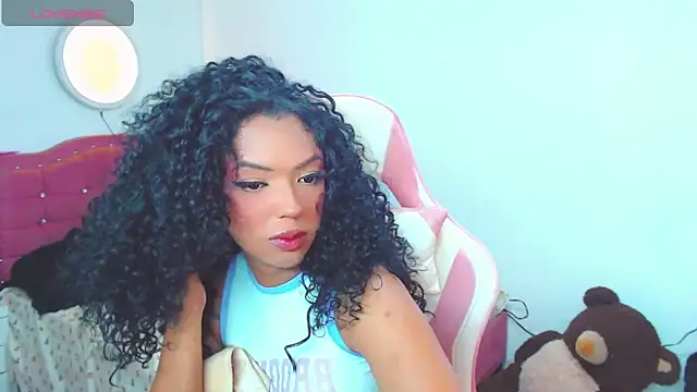 Snapshot of Tanedra_collings chatting on 05.30.26 Tanedra collings online show from 05.30.26