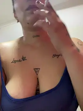 Snapshot of liz_dirty chatting on 07.23.26 liz dirty online show from 07.23.26
