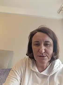 DonnaMagdalena online show from 04.05.26