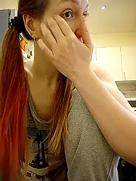  Sweet Love  online show from 12.22.25