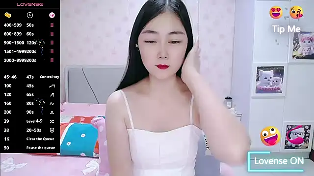 Snapshot of Elvira_baby chatting on 03.28.26 Elvira baby online show from 03.28.26