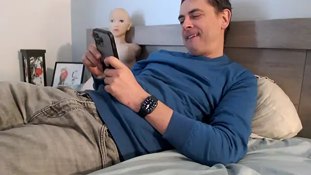 freddy0222222 online show from 10.14.25