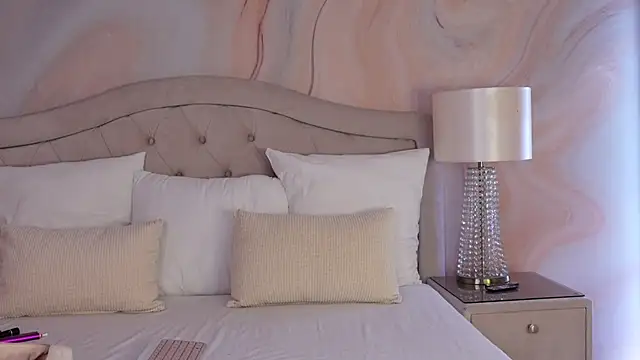 GingerEllis online show from 02.06.26