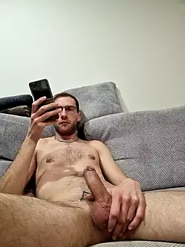 Snapshot of TOY_boy7 chatting on 02.19.25 TOY boy7 online show from 02.19.25
