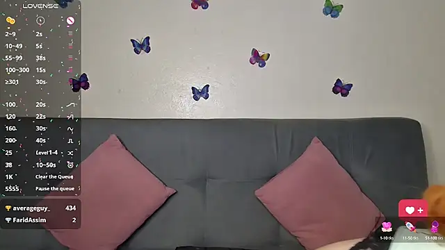 Snapshot of Aniha_ chatting on 12.20.24 Aniha online show from 12.20.24