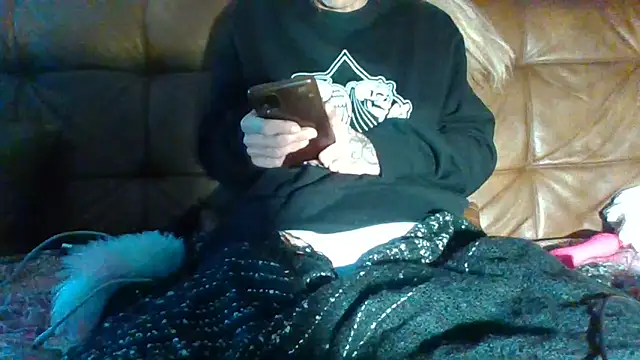 Snapshot of Strip-Nomy chatting on 02.27.25 Strip-Nomy online show from 02.27.25