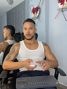 ARON TAYLER01 online show from 12.24.24