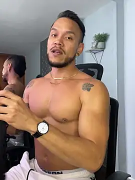 ARON TAYLER01 online show from 01.10.25