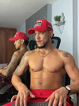 ARON TAYLER01 online show from 01.22.25