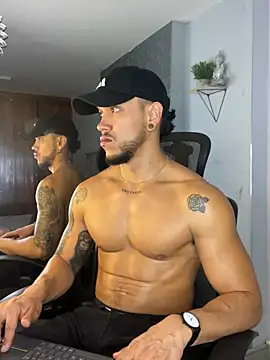 ARON TAYLER01 online show from 01.26.25