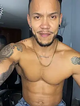 ARON TAYLER01 online show from 03.06.25