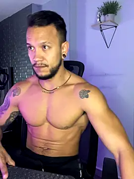 ARON TAYLER01 online show from 09.26.25