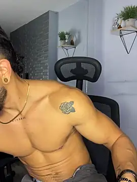 ARON TAYLER01 online show from 11.15.25