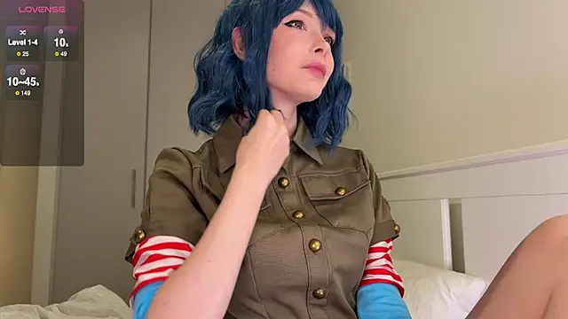 neon demon online show from 03.25.26