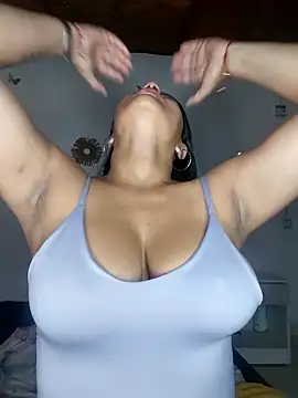 Snapshot of alison_villalobo chatting on 06.11.26 alison villalobo online show from 06.11.26
