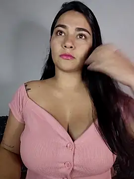 Snapshot of alison_villalobo chatting on 07.10.26 alison villalobo online show from 07.10.26