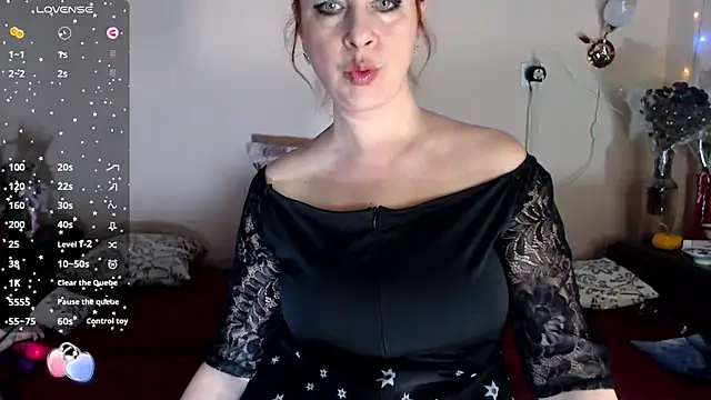 VanezaSmith online show from 02.26.25