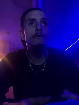 Snapshot of bugboy chatting on 01.11.26 bugboy online show from 01.11.26