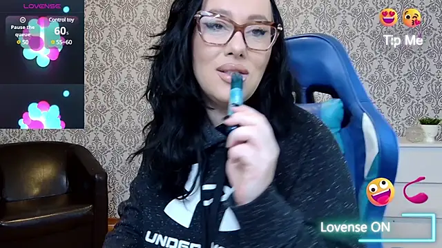 AnnaAnn online show from 02.12.25