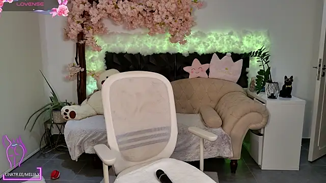 Meliazz online show from 01.25.25