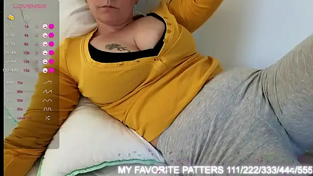 Snapshot of Claraxxxxx chatting on 02.18.26 Claraxxxxx online show from 02.18.26