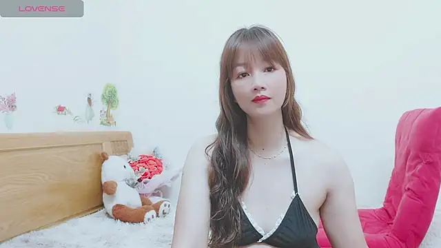 Holygirlsweet777 online show from 12.06.24