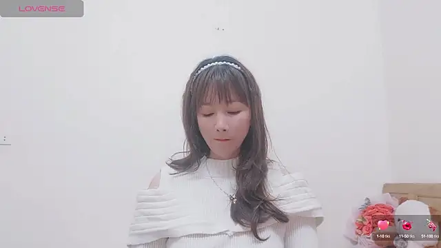 Holygirlsweet777 online show from 12.27.24