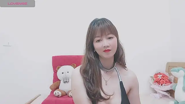 Holygirlsweet777 online show from 01.08.25